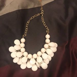 ❤️White and bronze necklace❤️